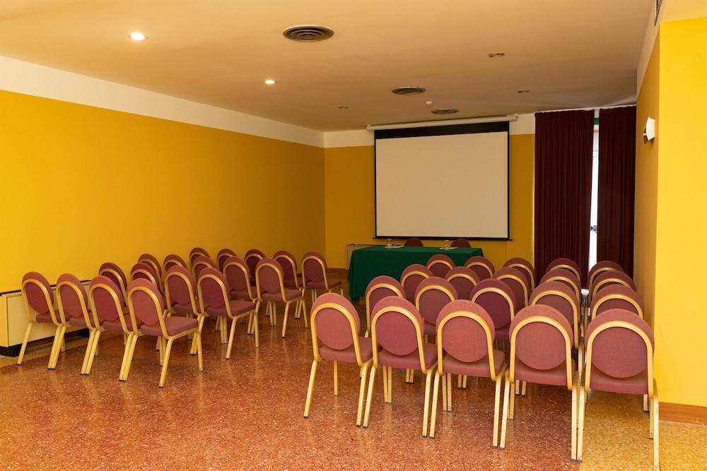 Hotel Torre Normanna Altavilla Milicia Luaran gambar